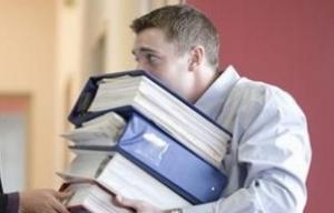 Manage your time more effectively with our top tips